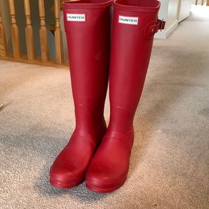 Hunter boots size 8